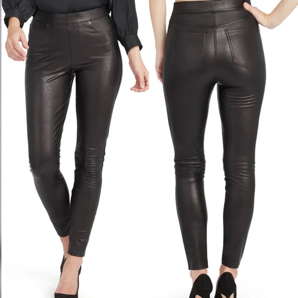 SPANX Pants - Spanx NWOT black faux leather ankle skinny pants XS